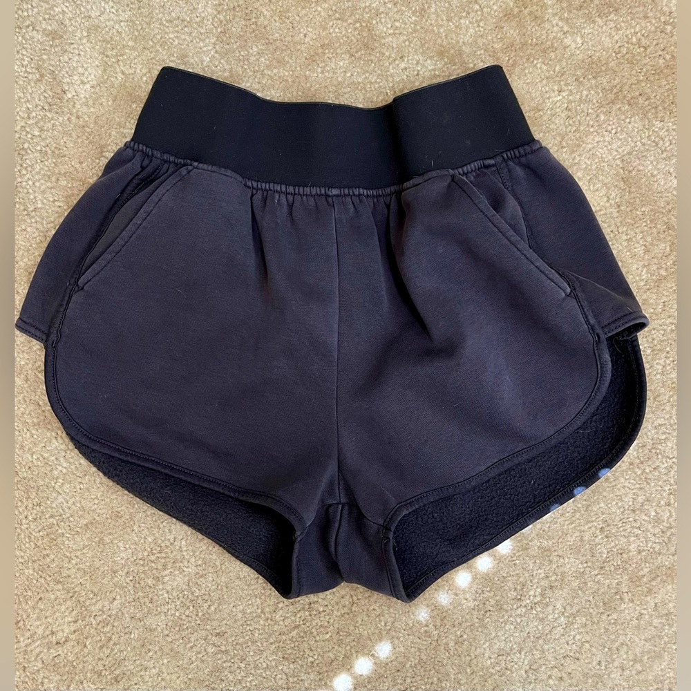 OG Legacy Gym Shark Shorts